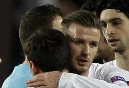 ميسي ينقذ برشلونة ويقوده لقبل نهائي دوري الابطال